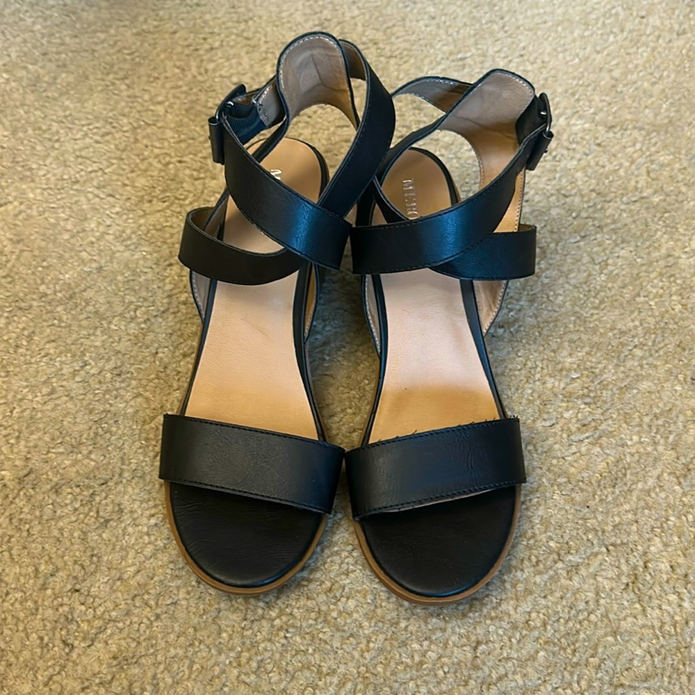 Will be listed in live show!